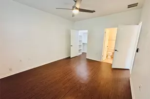 6301 Crumley Ln, Austin, TX 78741 - Photo 16