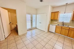 6301 Crumley Ln, Austin, TX 78741 - Photo 12