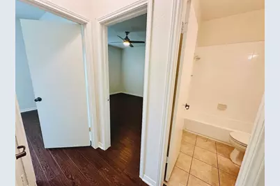 6301 Crumley Lane, Austin, TX 78741 - Photo 28