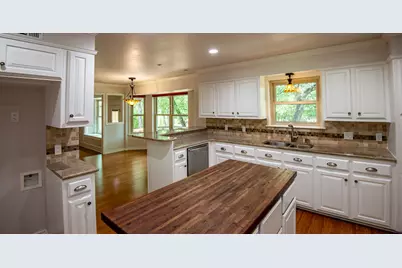 9801 Talleyran Drive, Austin, TX 78750 - Photo 10