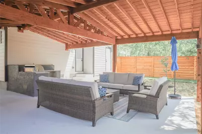 518 Rigsby Avenue, San Antonio, TX 78210 - Photo 4