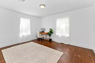 1512 W Koenig Ln, Austin, TX 78756 - Photo 8