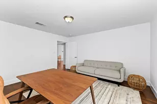 1512 W Koenig Ln, Austin, TX 78756 - Photo 6