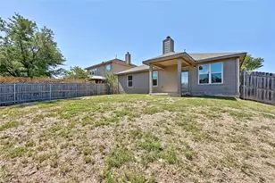 166 Pecanwood N, Kyle, TX 78640 - Photo 24