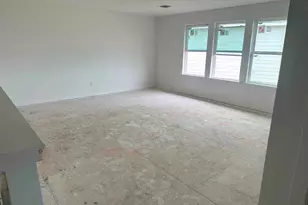 25624 Wheat Seed Ln, Elgin, TX 78621 - Photo 4