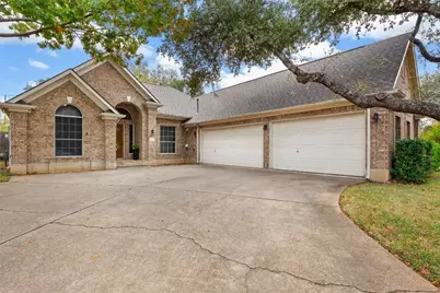 2001 Lacey Oak Cove, Round Rock, TX 78681 - Photo 2