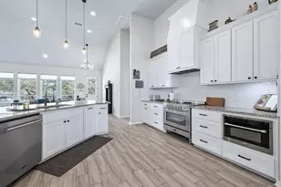 14302 Summit View Dr, Leander, TX 78641 - Photo 10