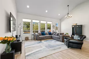 14302 Summit View Dr, Leander, TX 78641 - Photo 12