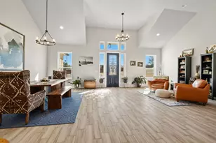 14302 Summit View Dr, Leander, TX 78641 - Photo 4