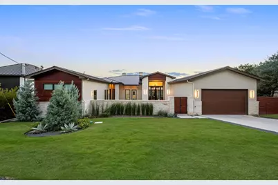 19509 Inverness Drive, Spicewood, TX 78669 - Photo 2