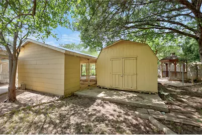 1614 Ashberry Drive, Austin, TX 78723 - Photo 14