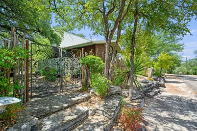 301 Yonder Drive, Spicewood, TX 78669 - Photo 2