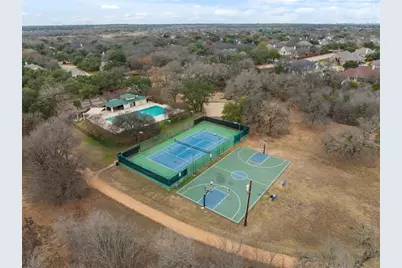 2704 Michelle Lynne Cove, Round Rock, TX 78681 - Photo 32