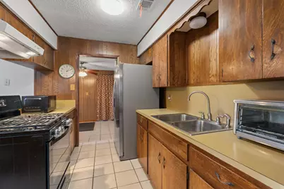 1000 S Center Street, Austin, TX 78704 - Photo 6