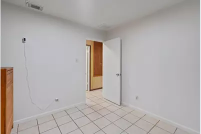 1000 S Center Street, Austin, TX 78704 - Photo 14