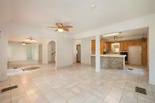 368 Riddle Rd, Cedar Creek, TX 78612 - Photo 6