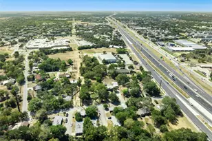 1007 Hackberry St, San Marcos, TX 78666 - Photo 6