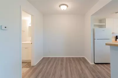 2500 Burleson Road #614, Austin, TX 78741 - Photo 4