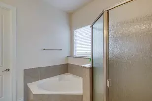 9600 Ivalenes Hope Dr, Austin, TX 78717 - Photo 18