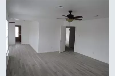 2107 Deer Creek Trail, Round Rock, TX 78665 - Photo 12