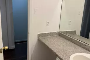 2124 Burton Dr, Austin, TX 78741 - Photo 4