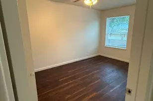 2124 Burton Dr, Austin, TX 78741 - Photo 8