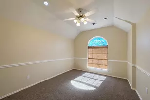 1612 Chasewood Dr, Austin, TX 78727 - Photo 14