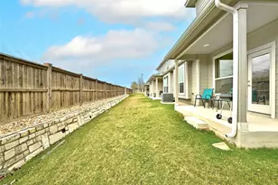 11316 NE Gadsen Ln, Austin, TX 78754 - Photo 18