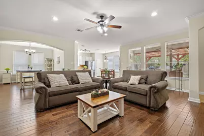 19501 Sangremon Way, Pflugerville, TX 78660 - Photo 6