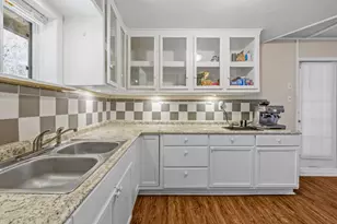 10600 Turkey Bend Dr, Jonestown, TX 78645 - Photo 8