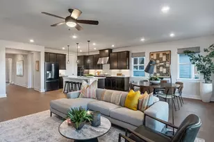 9404 Hamadryas Dr, Austin, TX 78744 - Photo 8