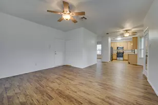 1112 Sundrop Pl, Round Rock, TX 78665 - Photo 2
