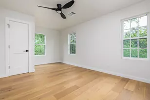 6905 N Creighton Ln, Austin, TX 78723 - Photo 20