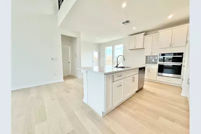 476 Young Street, Buda, TX 78610 - Photo 4