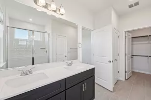 476 Young St, Buda, TX 78610 - Photo 10