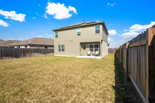 200 Montego St, Hutto, TX 78634 - Photo 34