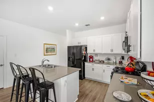 200 Montego St, Hutto, TX 78634 - Photo 10