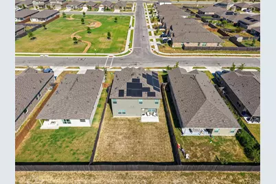 200 Montego Street, Hutto, TX 78634 - Photo 36