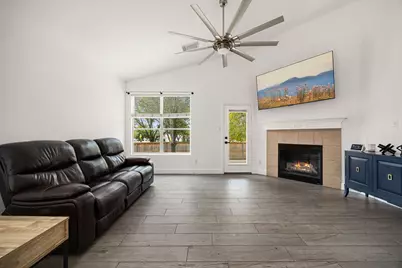 2013 Shaker Trail, Austin, TX 78754 - Photo 6