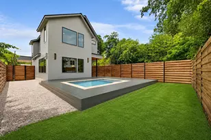 932 E 53rd St, Austin, TX 78751 - Photo 2