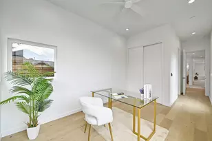 932 E 53rd St, Austin, TX 78751 - Photo 14