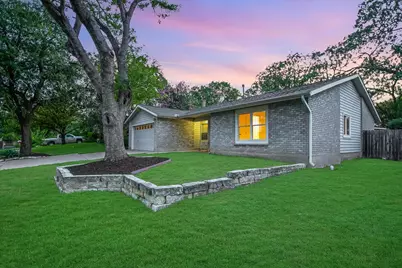6906 Moonmont Drive, Austin, TX 78745 - Photo 2