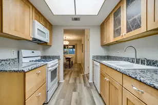 6906 Moonmont Dr, Austin, TX 78745 - Photo 12