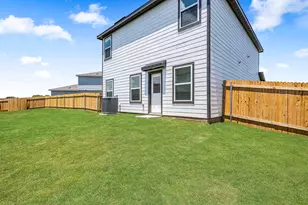 14525 Wahlbergs Wy, Elgin, TX 78621 - Photo 12