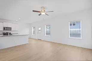 14525 Wahlbergs Wy, Elgin, TX 78621 - Photo 6