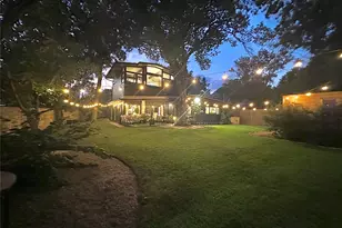 2401 Jarratt Ave, Austin, TX 78703 - Photo 36