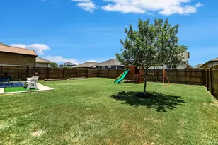 103 Navidad River Dr, Hutto, TX 78634 - Photo 30