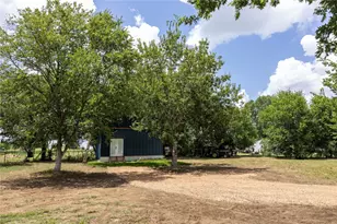 1014 Private Rd 4041, Dime Box, TX 77853 - Photo 26