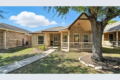 1742 Joy Spring, New Braunfels, TX 78130 - Photo 2