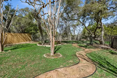 7416 Brecourt Manor Way, Austin, TX 78739 - Photo 2